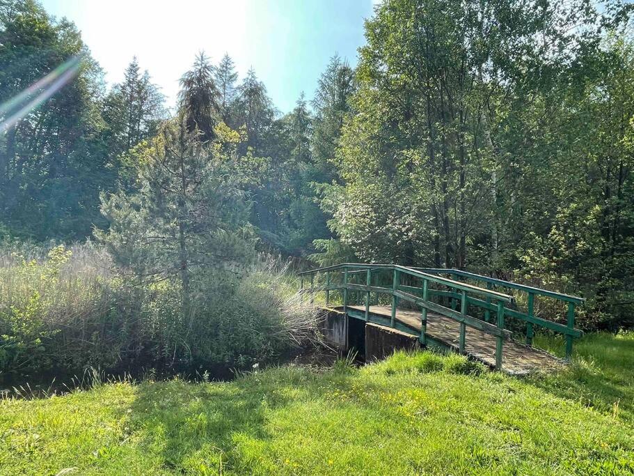 Komfortowy Dom W Lesie Miedzichowo Exterior foto